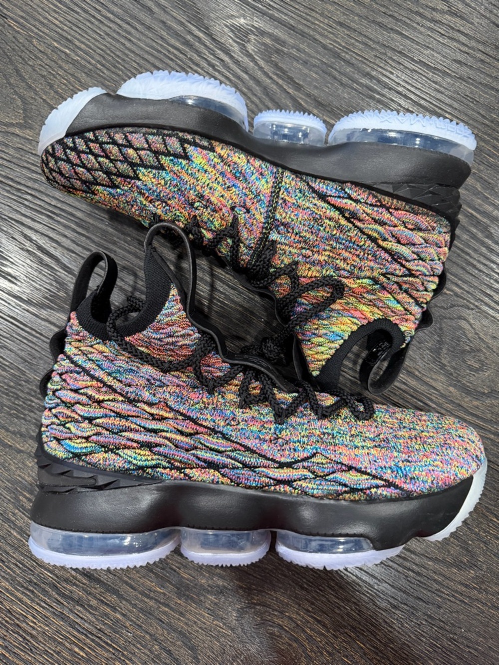 NIKE 'LeBron 15' Four Horsemen Fruity Pebbles Basketball Shoes Youth Sz. 5